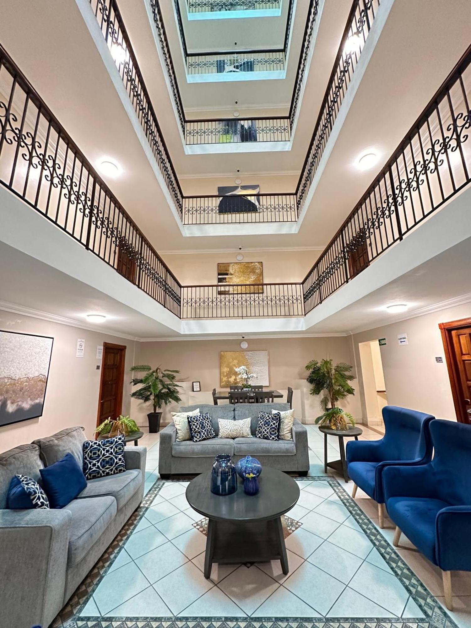 Hotel Andros Colón Kültér fotó