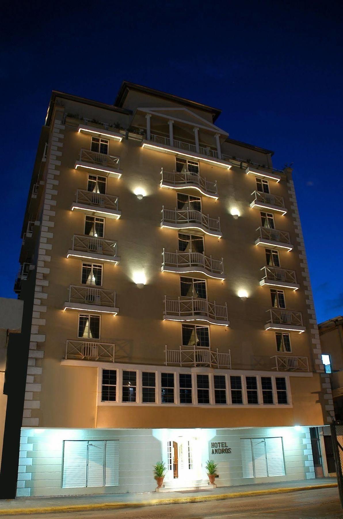 Hotel Andros Colón Kültér fotó